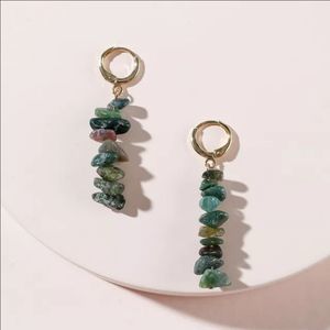 NWT GORGEOUS AVENTURINE drop earrings w gold hoop huggie. Fashion earrings.